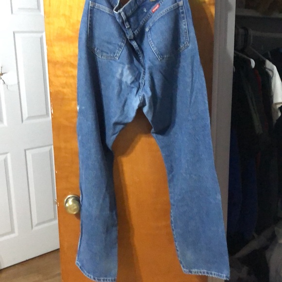 🤑Wrangler Jeans🤑 - Picture 7 of 8